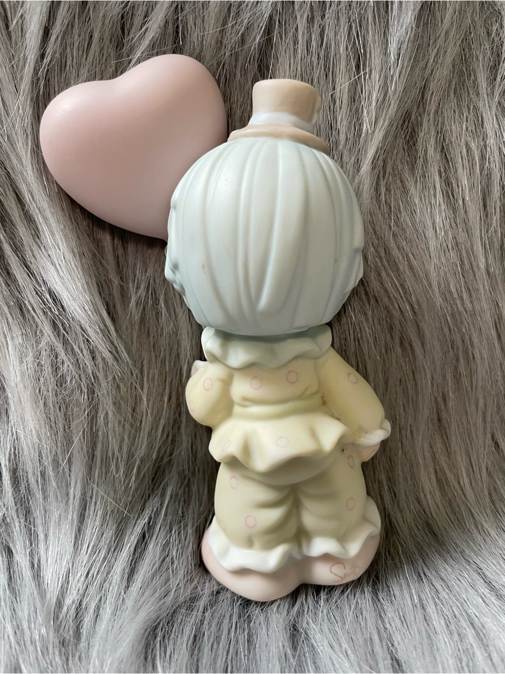 Vintage 1993 Precious Moments figurine - Picture 2 of 4